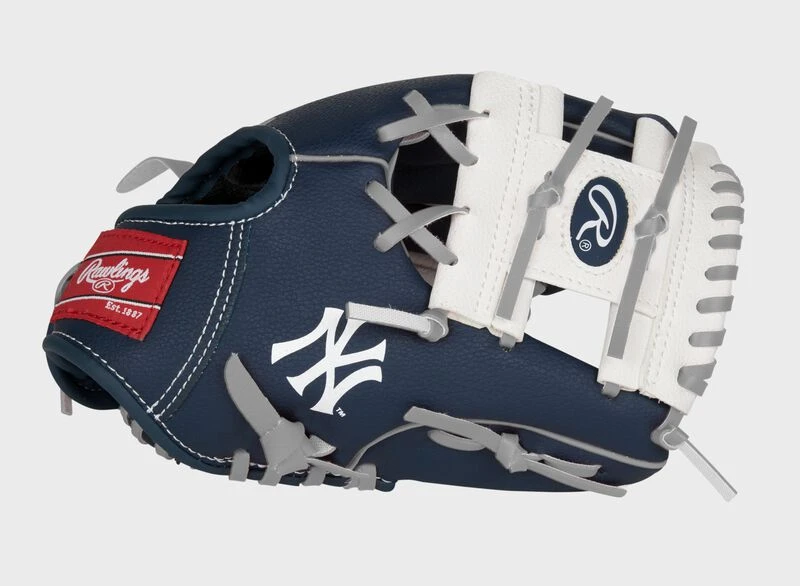Rawlings New York Yankees 10-Inch Team Logo Glove 1 Rawlings New York Yankees 10-Inch Team Logo Glove
