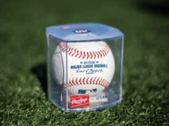 Rawlings MLB Baseball In Display Cube, Dozen -Rawlings ROMLB 1 3