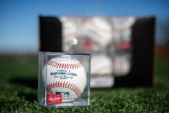 Rawlings MLB Baseball In Display Cube, Dozen -Rawlings ROMLB 2